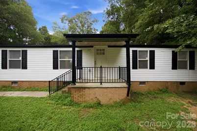 3250 Ole Country Lane, Claremont, NC 28610 - Photo 5