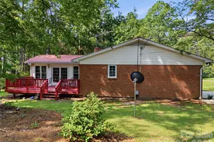 276 Dixie Trail, Hamlet, NC 28345 - Photo 3