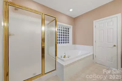 1064 Baker Barn Road, Hickory, NC 28602 - Photo 17