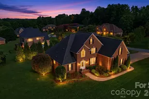 1064 Baker Barn Rd, Hickory, NC 28602 - Photo 3