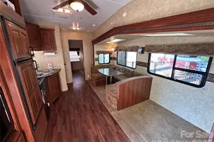 139 Pier Ave, New London, NC 28127 - Photo 23