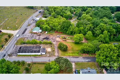 225 E D Street, Newton, NC 28658 - Photo 27