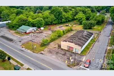 225 E D Street, Newton, NC 28658 - Photo 39