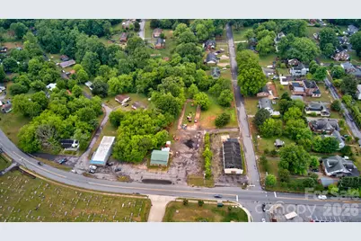 225 E D Street, Newton, NC 28658 - Photo 21