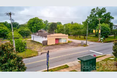 225 E D Street, Newton, NC 28658 - Photo 37