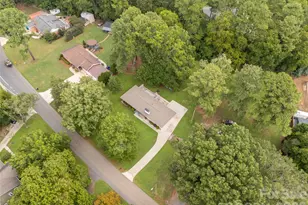 1405 Lakeview Dr, Pineville, NC 28134 - Photo 43