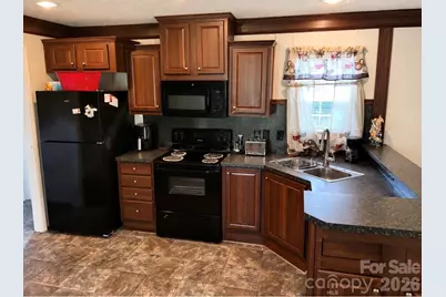 81 Frye Heights Lane, Taylorsville, NC 28681 - Photo 7