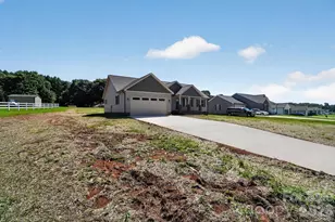 2418 Rock Dam Rd, Lincolnton, NC 28092 - Photo 3