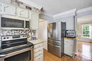 4113 Hallam Ct, Charlotte, NC 28269 - Photo 15