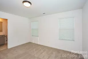 11828 Avocet St, Charlotte, NC 28215 - Photo 9