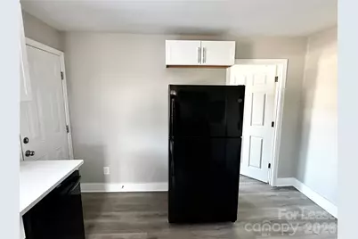 920 Holt Street, Lexington, NC 27292 - Photo 3
