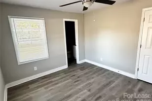 920 Holt St, Lexington, NC 27292 - Photo 11