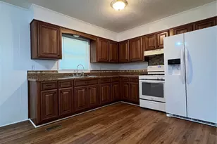 305 Briarwood Circle, Dallas, NC 28034 - Photo 5
