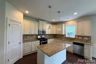 1019 Dunhill Ln, Waxhaw, NC 28173 - Photo 11