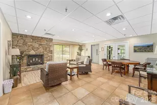 204 Live Oak Ln, Hendersonville, NC 28791 - Photo 25