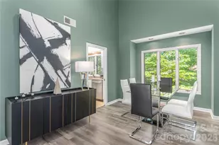 204 Live Oak Ln, Hendersonville, NC 28791 - Photo 1
