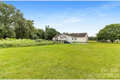 1333 Bunnlevel Erwin Road, Bunnlevel, NC 28323 - Photo 25