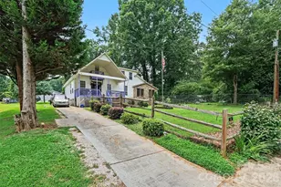 3315 Carver Pl, Charlotte, NC 28269 - Photo 3