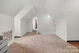 3315 Carver Pl, Charlotte, NC 28269 - Photo 9