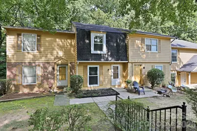 4033 Briarhill Drive, Charlotte, NC 28215 - Photo 17