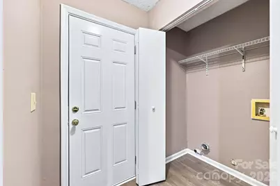 4033 Briarhill Drive, Charlotte, NC 28215 - Photo 27