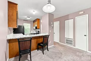 4033 Briarhill Dr, Charlotte, NC 28215 - Photo 23