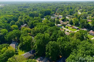 4033 Briarhill Dr, Charlotte, NC 28215 - Photo 7