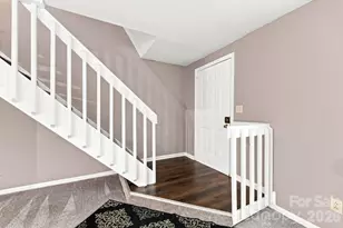 4033 Briarhill Dr, Charlotte, NC 28215 - Photo 19