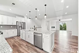 2321 Aria Park Dr, Charlotte, NC 28262 - Photo 7