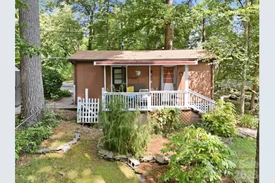 1925 Laurel Park Highway, Hendersonville, NC 28739 - Photo 43