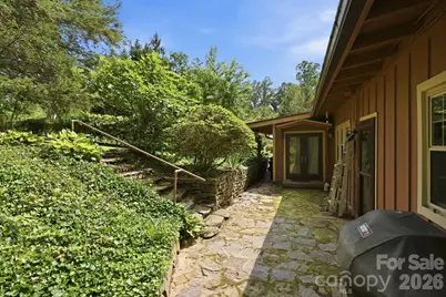 1925 Laurel Park Highway, Hendersonville, NC 28739 - Photo 11
