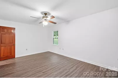 10211 Meadow Hollow Drive, Charlotte, NC 28227 - Photo 21