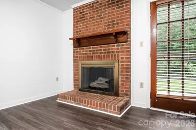 10211 Meadow Hollow Drive, Charlotte, NC 28227 - Photo 15