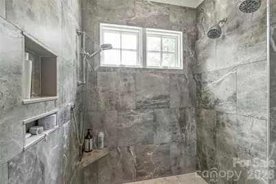 2800 Wintergreen Drive, Charlotte, NC 28211 - Photo 37