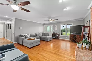 5398 B Reidsville Rd, Walkertown, NC 27051 - Photo 5