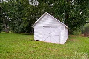 1752 Bethel Rd, Morganton, NC 28655 - Photo 31
