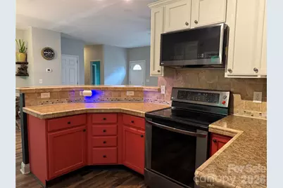 1886 Old Linville Road, Marion, NC 28752 - Photo 15