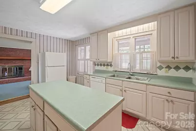 17 E Murray Street, Maiden, NC 28650 - Photo 9