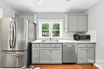 419 19th Avenue Court NE, Hickory, NC 28601 - Photo 11