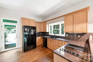 721 Canterbury Rd, Kings Mountain, NC 28086 - Photo 11