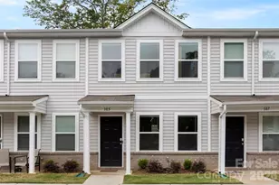 105 Villa Ln, Lincolnton, NC 28092 - Photo 1