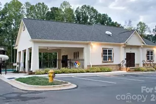 4911 Trigney Ct, Charlotte, NC 28214 - Photo 37