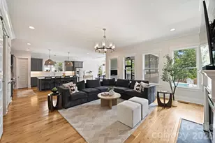 215 Hartford Ave, Charlotte, NC 28209 - Photo 7