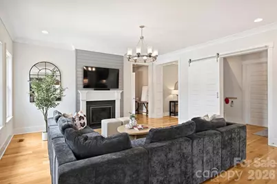 215 Hartford Avenue, Charlotte, NC 28209 - Photo 11
