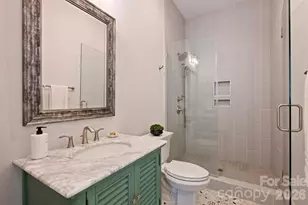 215 Hartford Ave, Charlotte, NC 28209 - Photo 29