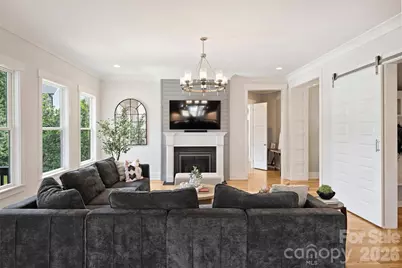 215 Hartford Avenue, Charlotte, NC 28209 - Photo 9
