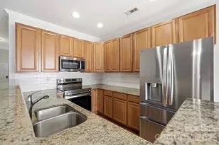 13838 Singleleaf Lane, Charlotte, NC 28278 - Photo 7