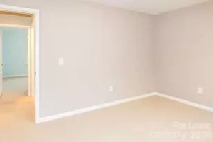 5818 Glenmore Garden Dr, Charlotte, NC 27280 - Photo 23