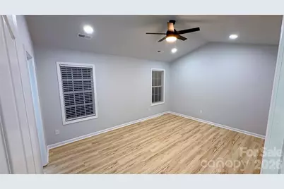 9240 Tiger Lily Lane, Charlotte, NC 28215 - Photo 19