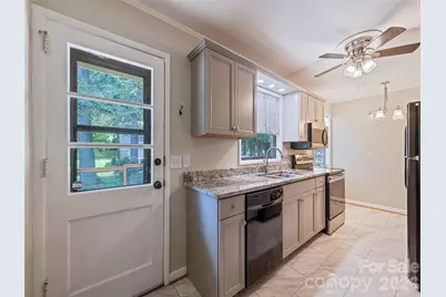713 Brown Avenue, Waynesville, NC 28786 - Photo 13